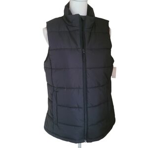 NEW amazon essentials puffer vest black womens M